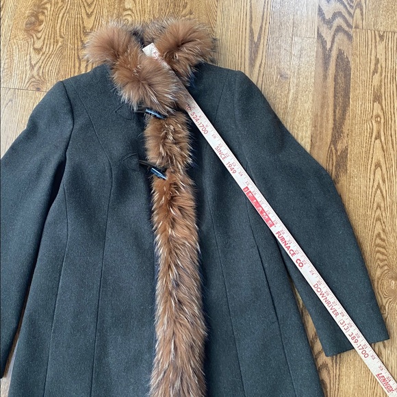 Schneider’s Salzburg made in Austria cashmere and fox fur car coat quiet luxury - Picture 10 of 16